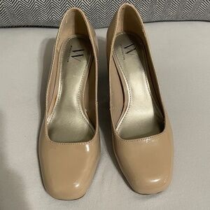 Worthington Noble Taupe Square Toe Pumps - Size 6.5